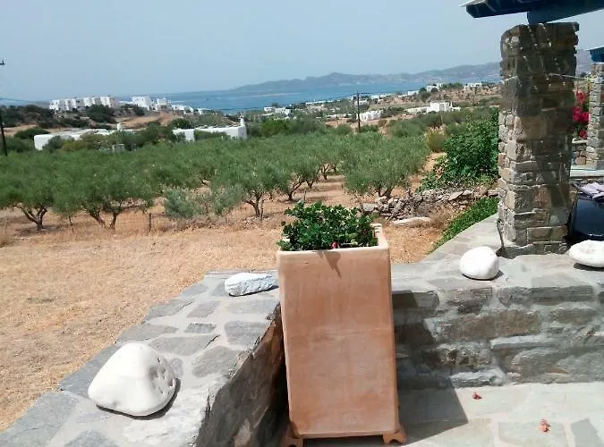 Traditional Tiny House * Angairiá