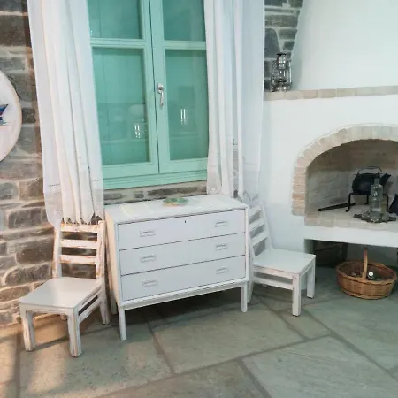 Traditional Tiny House Hébergement de vacances