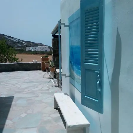 Hébergement de vacances Traditional Tiny House Angairiá