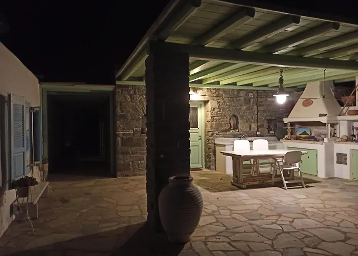 Traditional Tiny House Holiday home